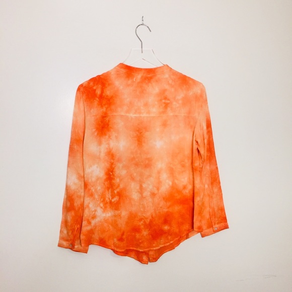 Knot Sisters tie dye shirt. Size small - Picture 3 of 4